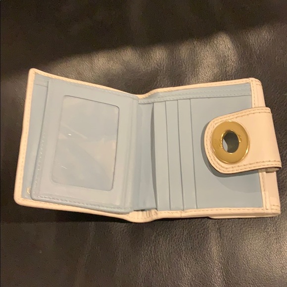 Authentic Coach leather wallet - Picture 3 of 6